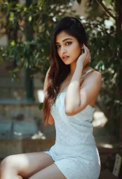 Zoya — profile photo, Andheri
